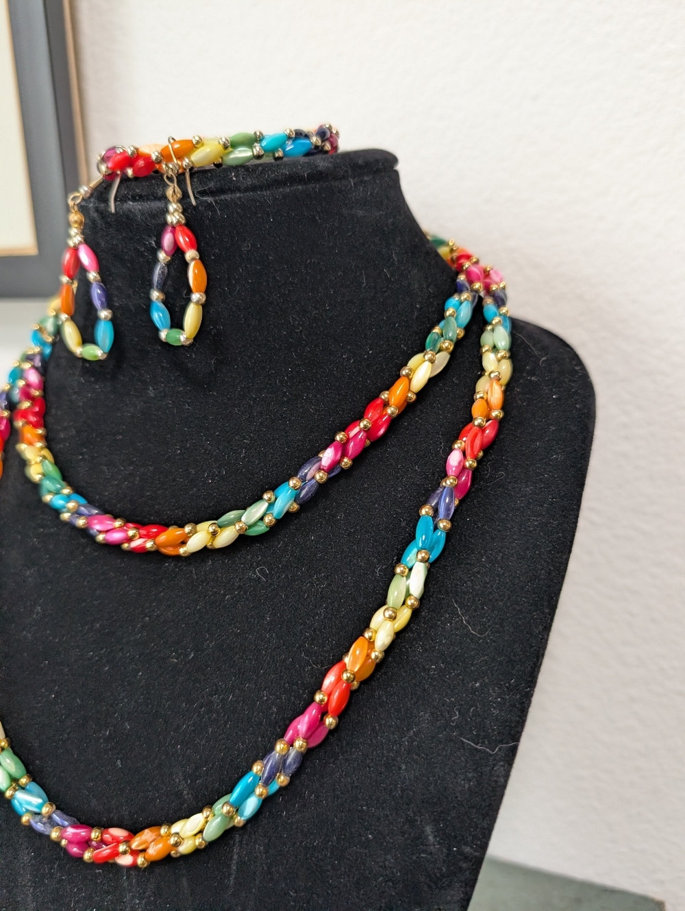 Braided Twist Colored Rainbow Mother of Pearl Necklaces, Earrings Bracelet Set - Picture 5 of 10